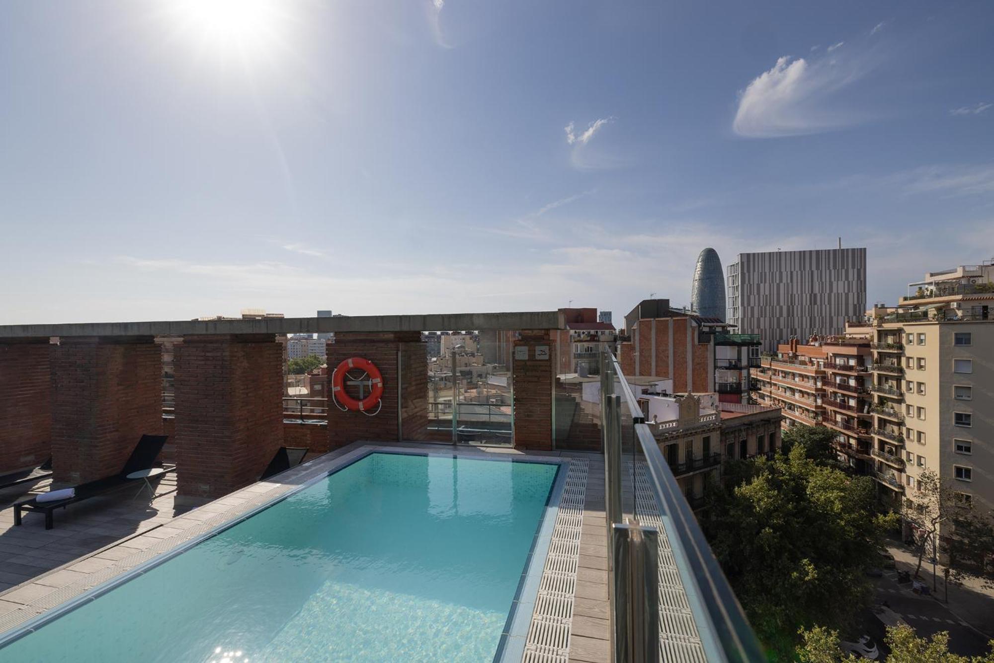 Hotel Catalonia Albeniz Barcelona Exterior foto