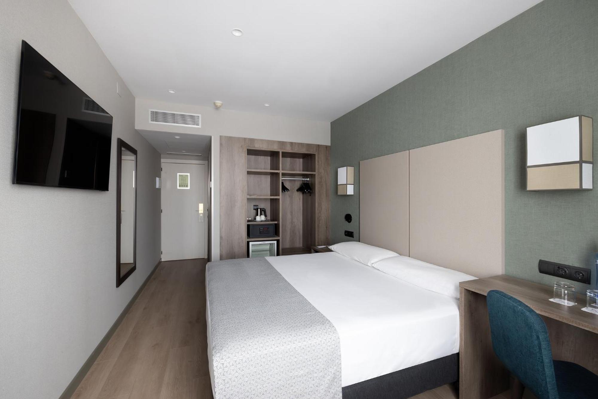 Hotel Catalonia Albeniz Barcelona Habitación foto