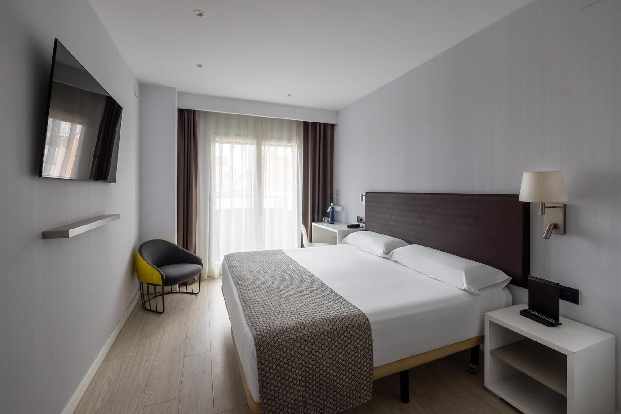 Hotel Catalonia Albeniz Barcelona Habitación foto